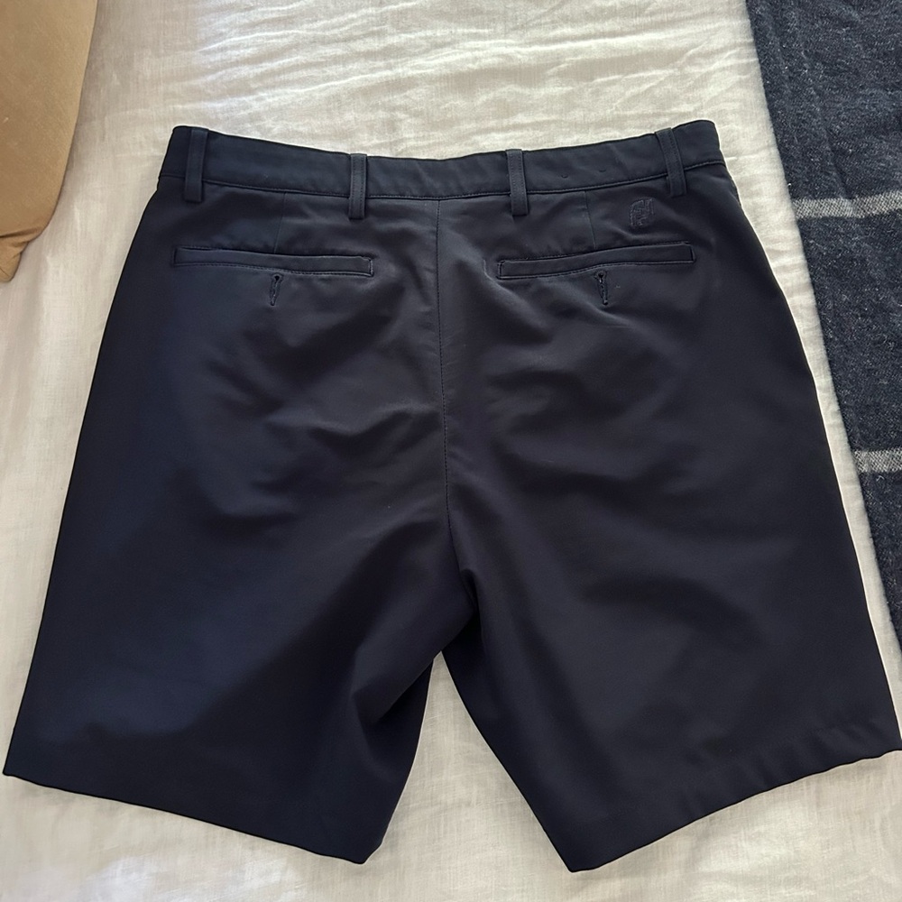 Mens blue golf shorts